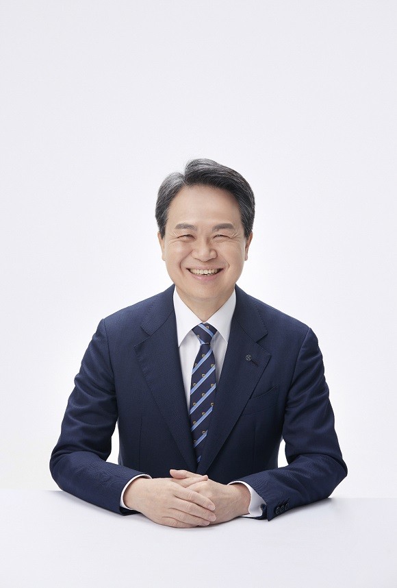진옥동 신한금융지주 회장이 공식 선임됐다. ⓒ 신한금융그룹