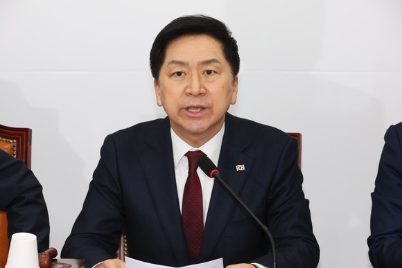 김기현 국민의힘 대표가 10일 국회에서 열린 최고위원회의에서 발언하고 있다. ⓒ 연합뉴스