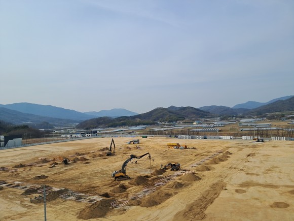 전기버스 생산 기업인 ㈜우진산전 김천공장 착공 현장. ⓒ 프라임경제