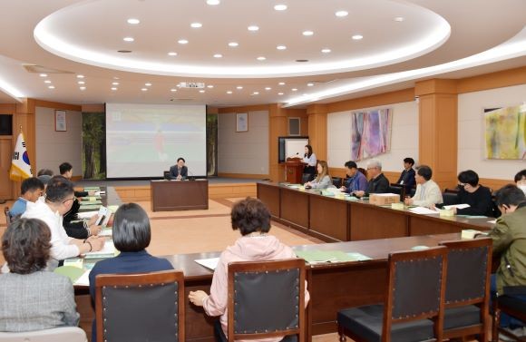담양군은 지난 14일 오후 고향사랑기부제 답례품 공급업체를 대상으로 설명회를 개최했다. ⓒ 담양군