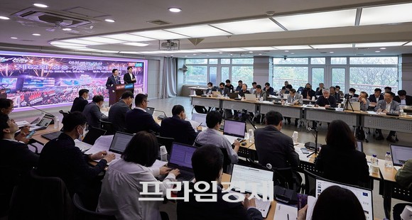 20일 시청 상황실에서 열린 기자회견 모습. ⓒ 프라임경제