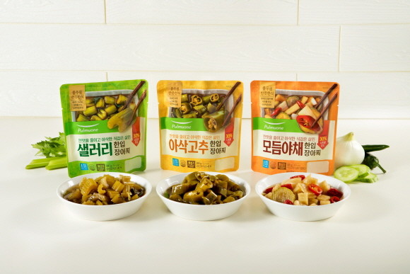 풀무원식품이 짠맛을 줄이고 국내산 신선야채의 아삭한 식감은 살린 ‘반듯한식 한입장아찌' 3종을 출시했다. © 풀무원식품