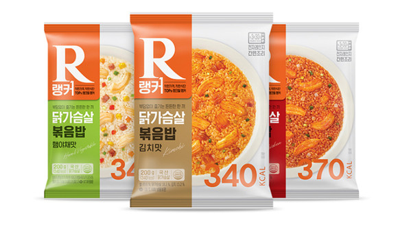 푸드나무가 PB 브랜드 '랭커'를 신규 런칭하고 '랭커 닭가슴살 볶음밥' 3종을 출시했다. ⓒ 푸드나무