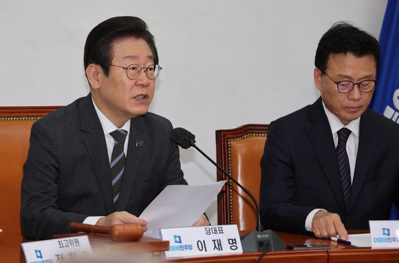 이재명 더불어민주당 대표가 8일 국회에서 열린 최고위원회의에서 발언하고 있다. ⓒ 연합뉴스