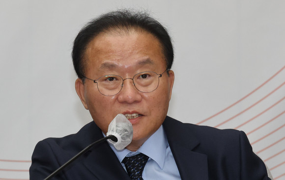 윤재옥 국민의힘 대표가 12일 오전 열린 원내대책회의에서 발언하고 있다. ⓒ 연합뉴스
