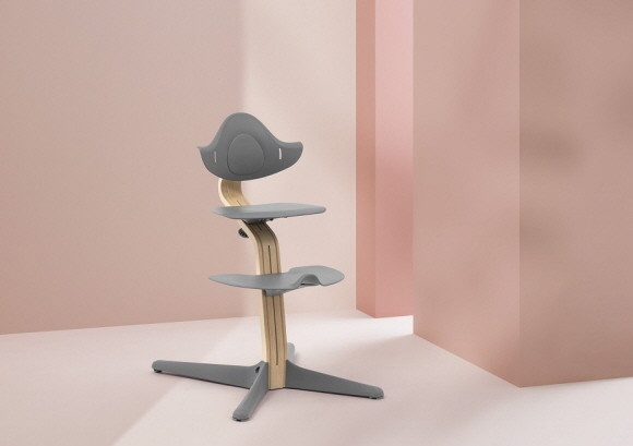 스토케가 'VIB'를 위한 프리미엄 유아용품 수요 증가에 발맞춰 신규 아기의자 '노미'를 출시했다. © 스토케