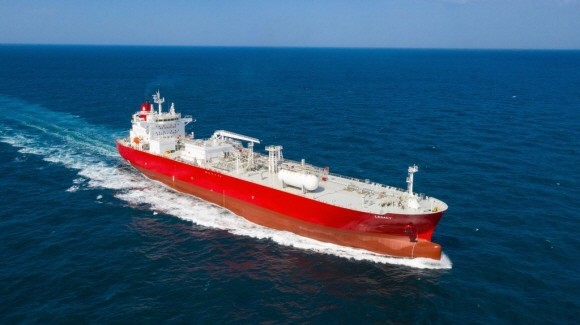 현대미포조선이 건조해 지난 2021년에 인도한 3만8000m³급 LPG 추진 LPG 운반선. ⓒ HD한국조선해양