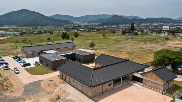 12일 개관한 경주 신라월성연구센터 전경. ⓒ 경주시