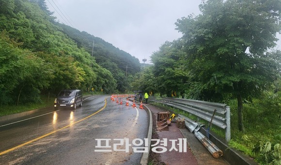 사면 붕괴된 보령시 청라터널 인근 모습. ⓒ 프라임경제