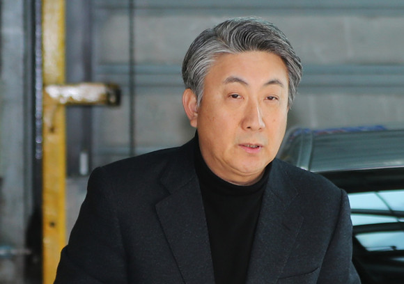이동관 방송통신위원장 지명이 집중호우라는 복병을 만났다. 이번주 후반 내정이 계획됐으나 국가 재난 상황이 되면서 후 순위로 밀렸다는 분석이다. ⓒ 연합뉴스