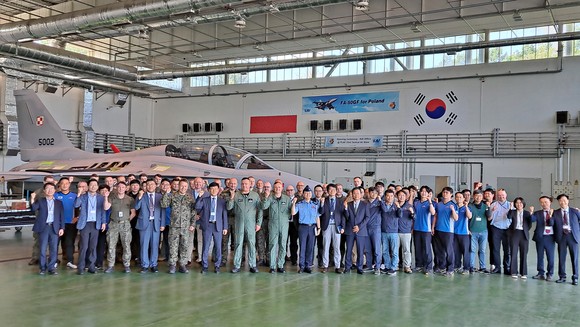 KAI가 폴란드 민스크 공군기지에서 기지사무소 개소식을 하고 있다. ⓒ 한국항공우주산업