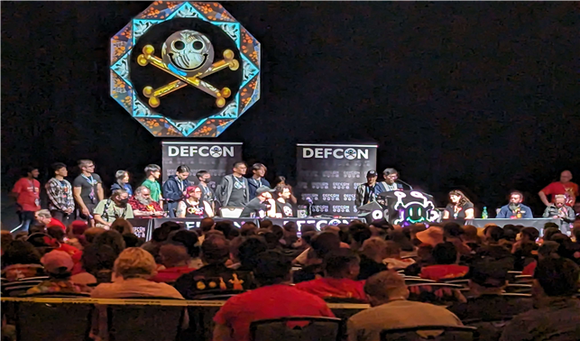 DEFCON CTF에서 1위를 차지한 MMM팀의 박세준 BoB 멘토가 소감을 발표하고 있다. ⓒ 과기정통부
