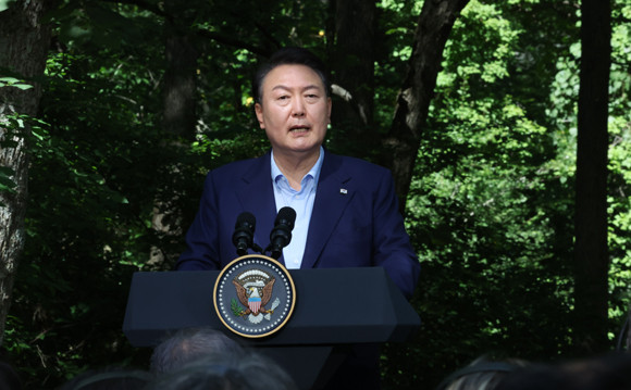 윤 대통령은 21일 주재한 국무회의에서 캠프 데이비드에서 열린 한미일 정상회의 성과를 상세히 설명했다. ⓒ 연합뉴스