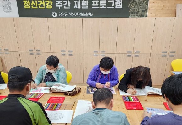 담양군은 매월 주 2회 '주간 재활프로그램'을 운영한다. ⓒ 담양군