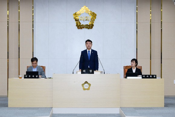 11일 김태완 광산구의회 의장은 제282회 광산구의회 임시회 개회사를 통해 광산구시설관리공단 경영 난맥상을 지적했다. Ⓒ 프라임경제