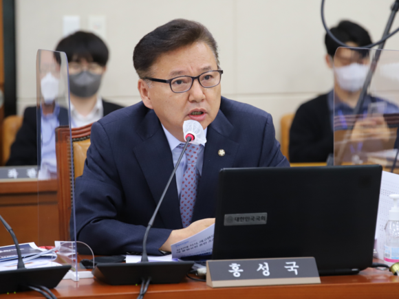 홍성국의원 국정감사 질의사진. ⓒ 홍성국 의원실