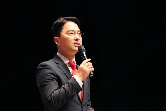 지난 10월9일 포항 문화예술회관에서 열린 의정보고회에서 김병욱 의원이 국민의힘 당원들을 대상으로 연설을 하고 있다. = 김진호 기자