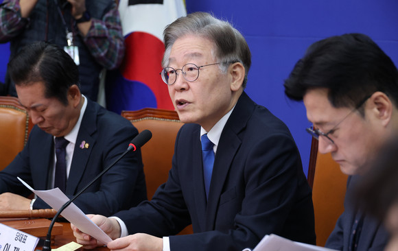 이재명 더불어민주당 대표가 30일 열린 국회 최고위원회의에서 발언하고 있다. ⓒ 연합뉴스