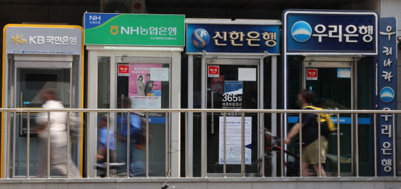 금융소비자가 장기간 찾아가지 않은 금융자산이 18조원에 육박하는 것으로 나타났다. ⓒ 연합뉴스