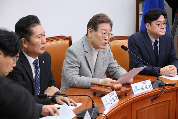 이재명 더불어민주당 대표가 6일 국회에서 열린 최고위원회의에서 발언하고 있다. ⓒ 연합뉴스