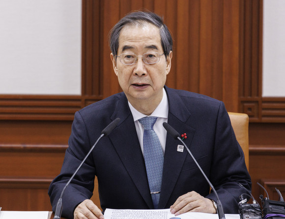 한덕수 국무총리가 지난 3일 오후 서울 종로구 정부서울청사에서 열린 국정 현안 관계 장관 회의에 참석해 발언하고 있다. ⓒ 연합뉴스