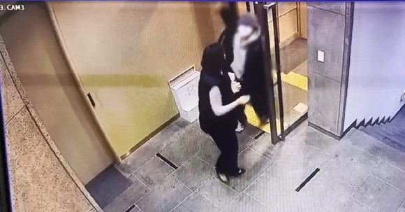 배현진 국민의힘 의원이 지난 25일 강남 신사동에서 괴한에게 피습을 당하는 사건이 발생했다. ⓒ 연합뉴스