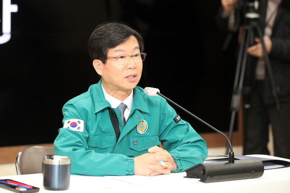 29일 박병규 광산구청장은 구청 2층 상황실에서 언론인들과 차담회를 갖고 광산구 현안 문제에 대해 설명했다. ⓒ 프라임경제