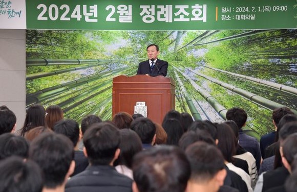 이병노 담양군수가 1일 군청 대회의실에서 2월 정례조회를 개최하고 있다. ⓒ 담양군