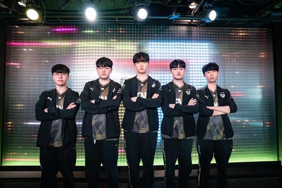 2024 LCK 스프링 7주 차에서 순위 경쟁을 펼치고 있는 T1과 한화생명e스포츠를 연파한 젠지. ⓒ LCK