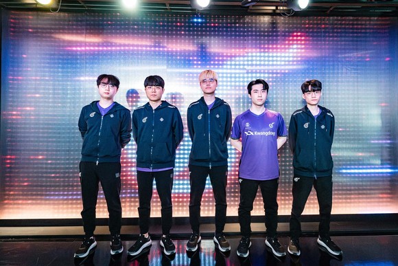 2024 LCK 스프링 9주 차에서 플레이오프 마지막 티켓을 손에 넣은 광동 프릭스 ⓒ lck