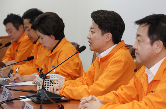 이준석 개혁신당 대표가 지난 22일 국회에서 열린 최고위원회의에서 발언을 하고 있다. ⓒ 연합뉴스