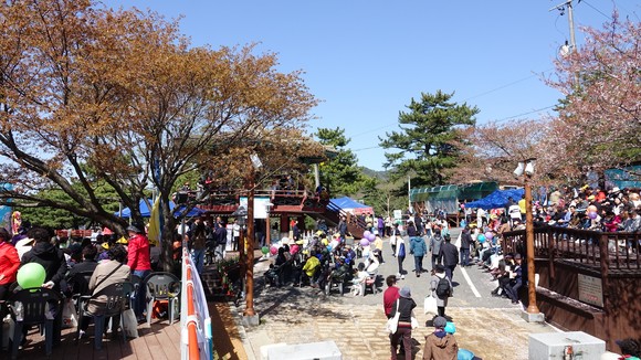 2023년 옥마산 봄꽃축제 현장 모습. ⓒ 보령시