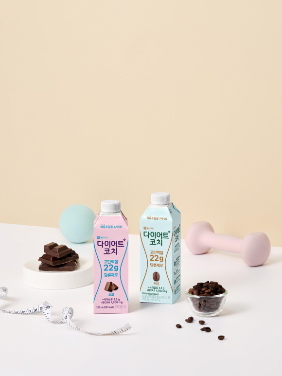 종근당건강이 체중 관리 및 유지에 고민인 사람들을 위한 체중조절용 조제식품 '다이어트코치'를 출시했다. © 종근당