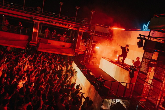 테마 크루즈 뮤직페스티벌 '잇츠더쉽코리아(IT'S THE SHIP KOREA) 2024'가 새로운 크루즈 페스티벌 문화의 진수를 보여주며 국내 첫 항해를 성황리에 마쳤다. © 라이브엑트