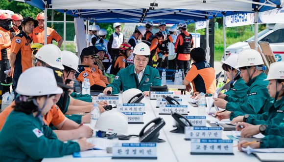 지난 29일 백세건강공원 주차장 일원에서 2024년 안전한국훈련 토론훈련과 현장훈련을 같은 시간대에 실시했다. ⓒ 청양군