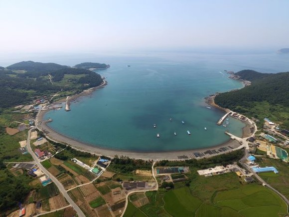 해양수산부 일반농산어촌개발사업 공모에 선정된 소안면 진산리 전경. Ⓒ 완도군