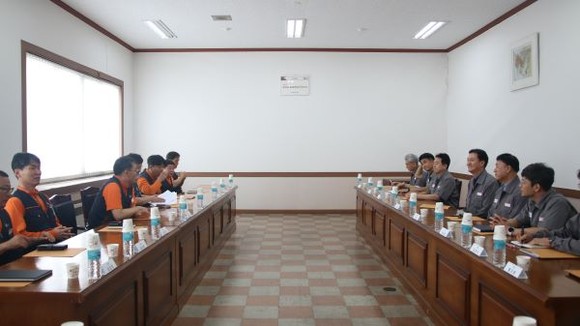 금호타이어 노사는 5일 상견례를 갖고 2024년 단체교섭을 시작했다. ⓒ 금호타이어