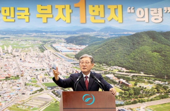 어태완 의령군수 남은 2년 크게 보며 작은 것도 자세히 살핀다. ⓒ 프라임경제
