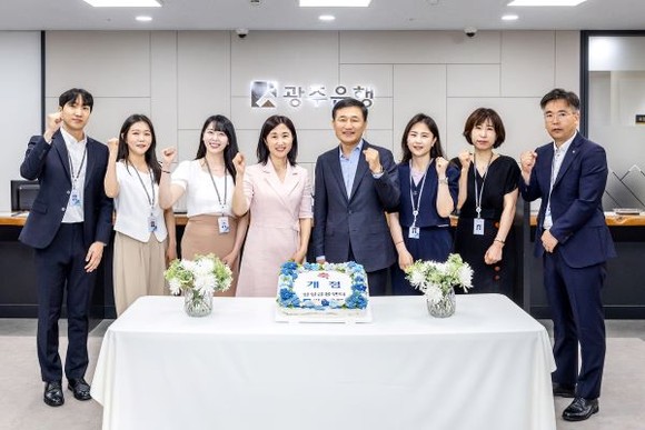 고병일 광주은행장은 1일 신규 개점한 기업금융 특화센터 4곳을 방문해 기업금융 경쟁력 강화와 지속가능한 성장전략을 마련을 당부했다. ⓒ 광주은행