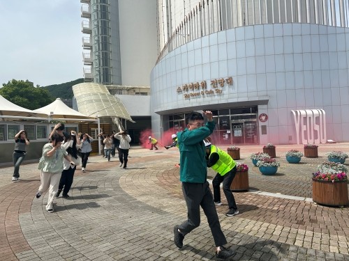 재난대응 훈련을 하고 있다. ⓒ 여수광양항만공사