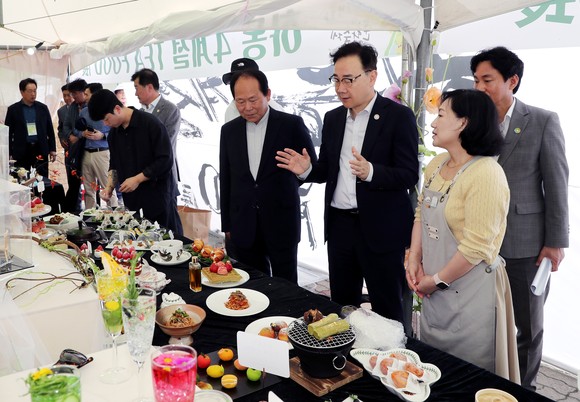 하동을 먹다 별의별 맛 축제 먹거리 부스 셀러 19일까지 공개 모집. ⓒ 하동군