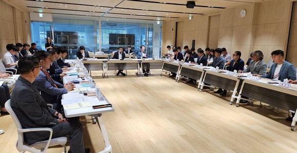 16일 충남내포혁신플랫폼에서 '해양 3대 메가이벤트 준비 상황 보고회'를 개최하고 있다. ⓒ 충남도