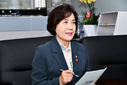 제8대 여수시의회 후반기 예산결산위원장을 맡은 진명숙 의원. ⓒ 프라임경제