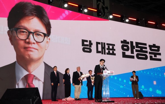 23일 오후 경기도 고양시 킨텍스에서 열린 국민의힘 제4차 전당대회에서 한동훈 당 대표 당선자가 수락연설을 하고 있다. ⓒ 연합뉴스