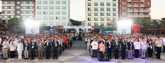 제16회 전국해양스포츠제전의 화려한 서막을 알리는 개회식을 개최하고 있다. ⓒ 보령시