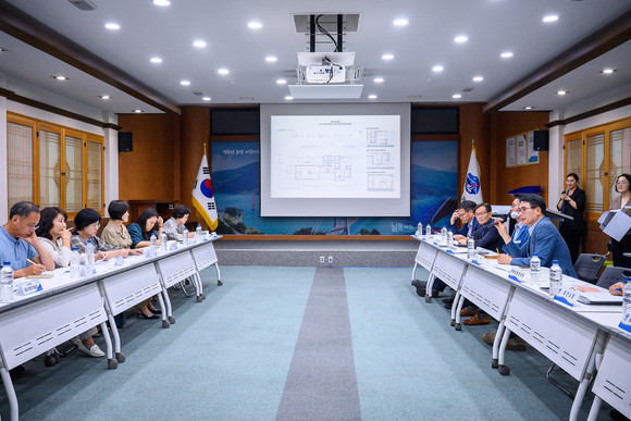 남해군이 다가치키움센터 최종보고회를 개최하고 있다. ⓒ 남해군