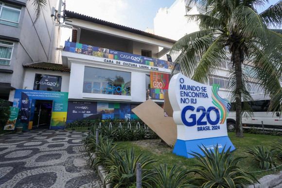 진주실크등 특별전 브라질 리우 G20 하우스 개최. ⓒ 진주시