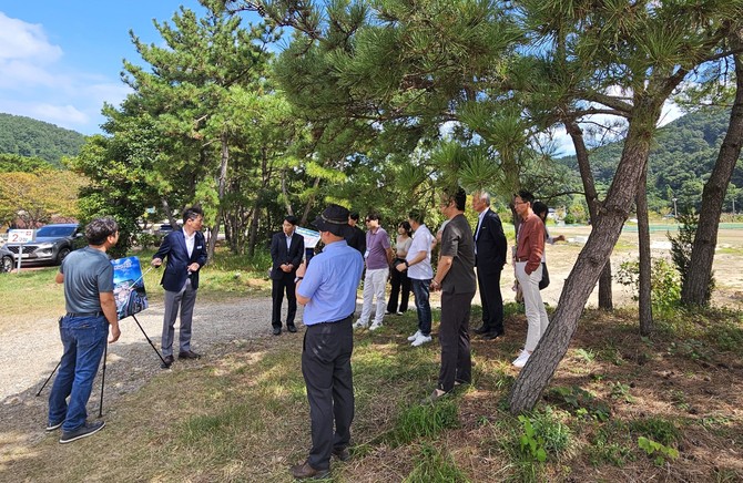 남해군이 잠재투자자를 대상으로 투자유치 설명을 하고 있다. ⓒ 프라임경제