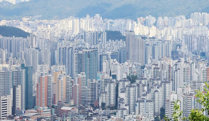8일 정부가 올해 공공주택 착공물량 5만호를 모두 발주 완료하는 등 대규모 공급을 추진하고 있다. © 연합뉴스