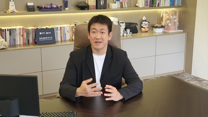 왕현도 윙입푸드 대표이사가 본지와 진행한 인터뷰에서 질문에 답하고 있는 모습. ⓒ 프라임경제